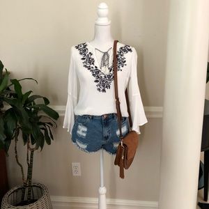 White, floral, flattering top